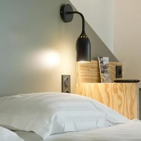 Brit Essentiel Arverne - Clermont-ferrand Sud Hotel